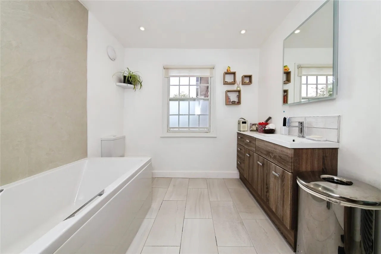 Charlton Terrace, Tonbridge, TN9, photo 10