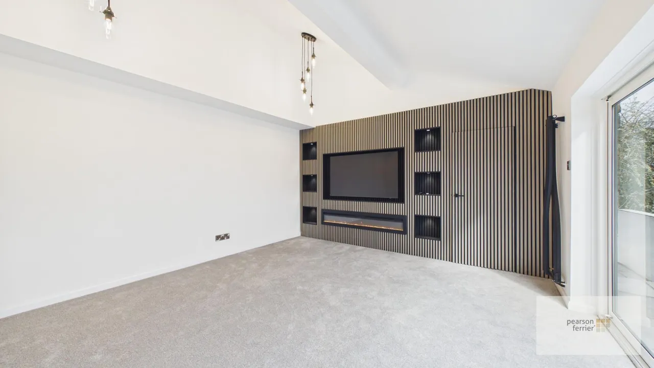 Gisburn Drive, Bury, BL8 3DH, photo 4