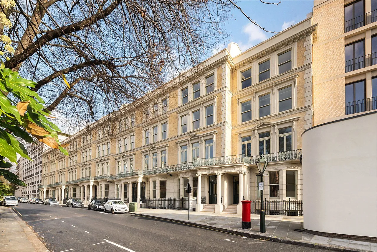 One Kensington Gardens, Kensington Road, Kensington, London, W8 5NX, photo 4