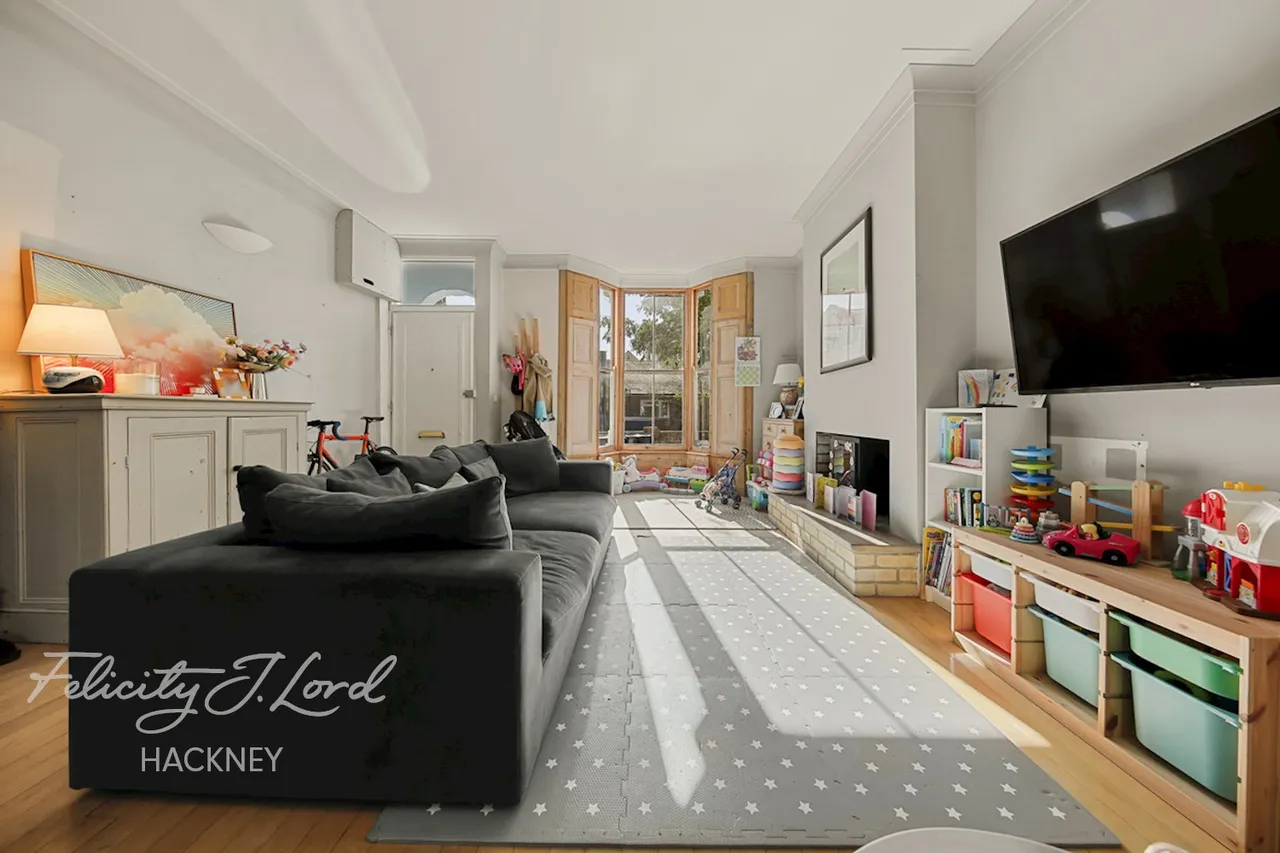 Walsingham Road, London, E5, photo 2