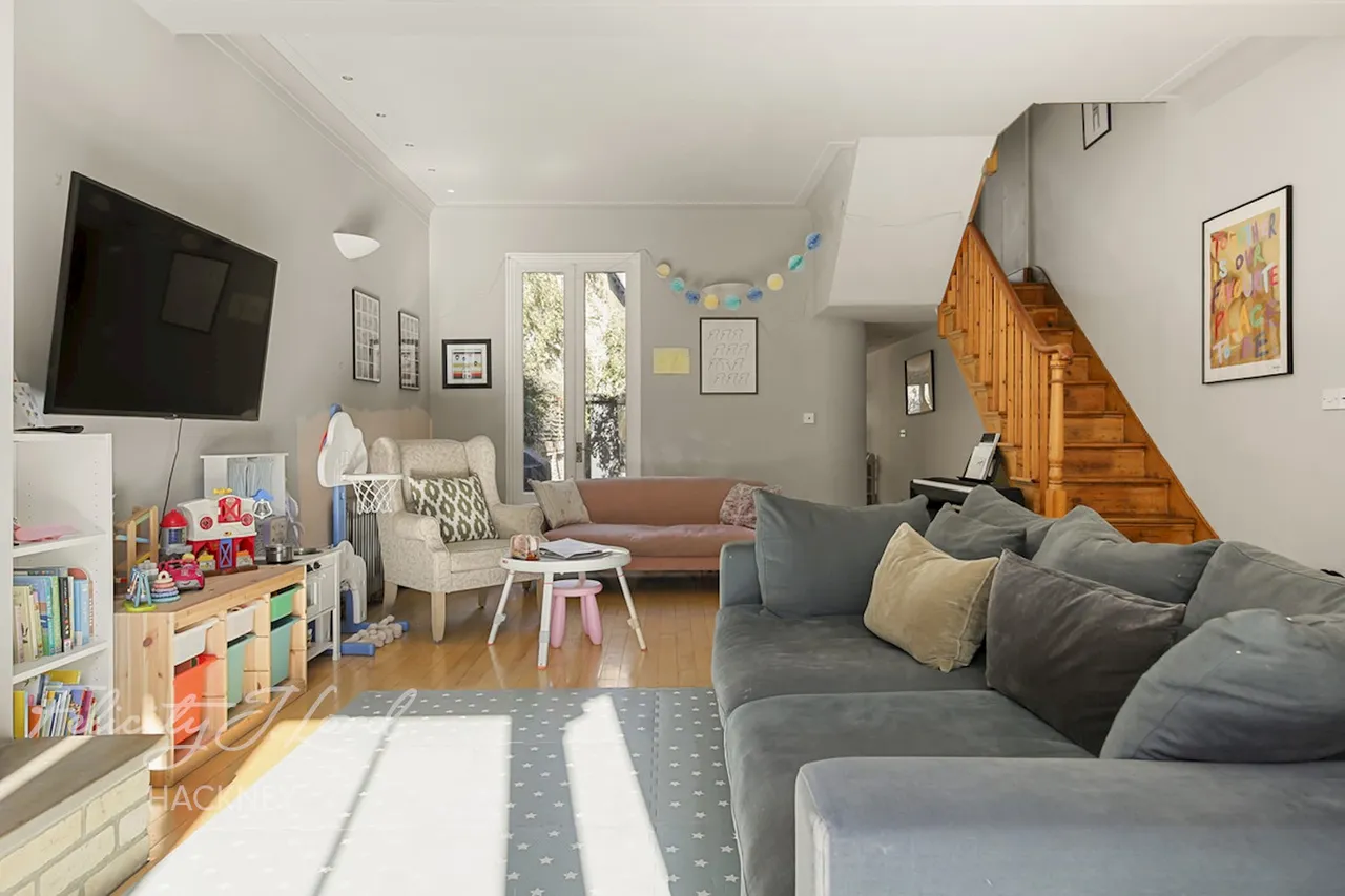 Walsingham Road, London, E5, photo 6