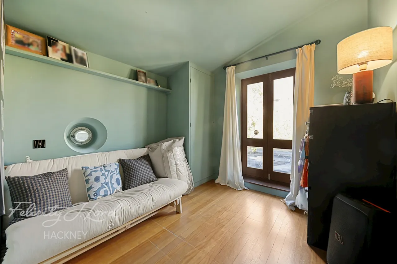 Walsingham Road, London, E5, photo 9