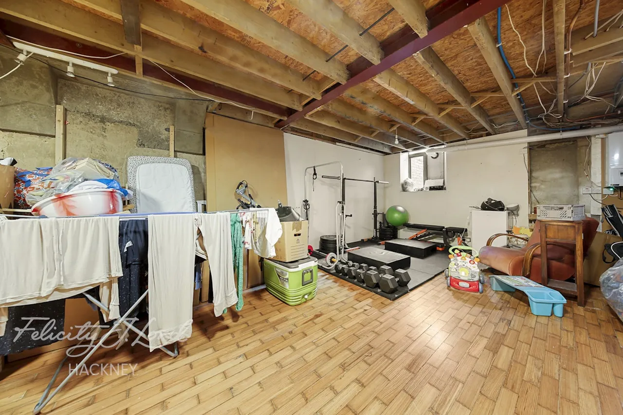 Walsingham Road, London, E5, photo 29