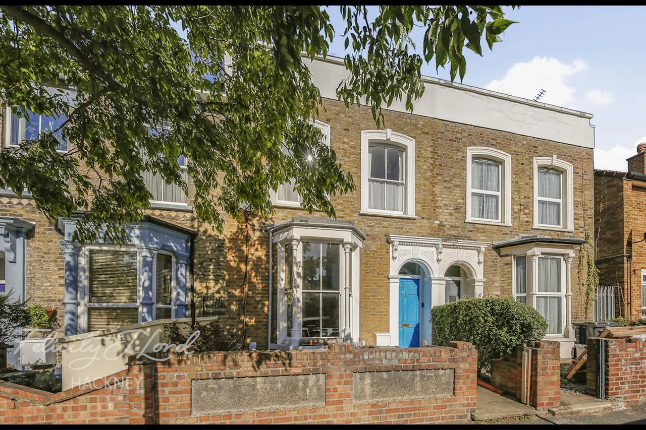 Walsingham Road, London, E5, photo 20