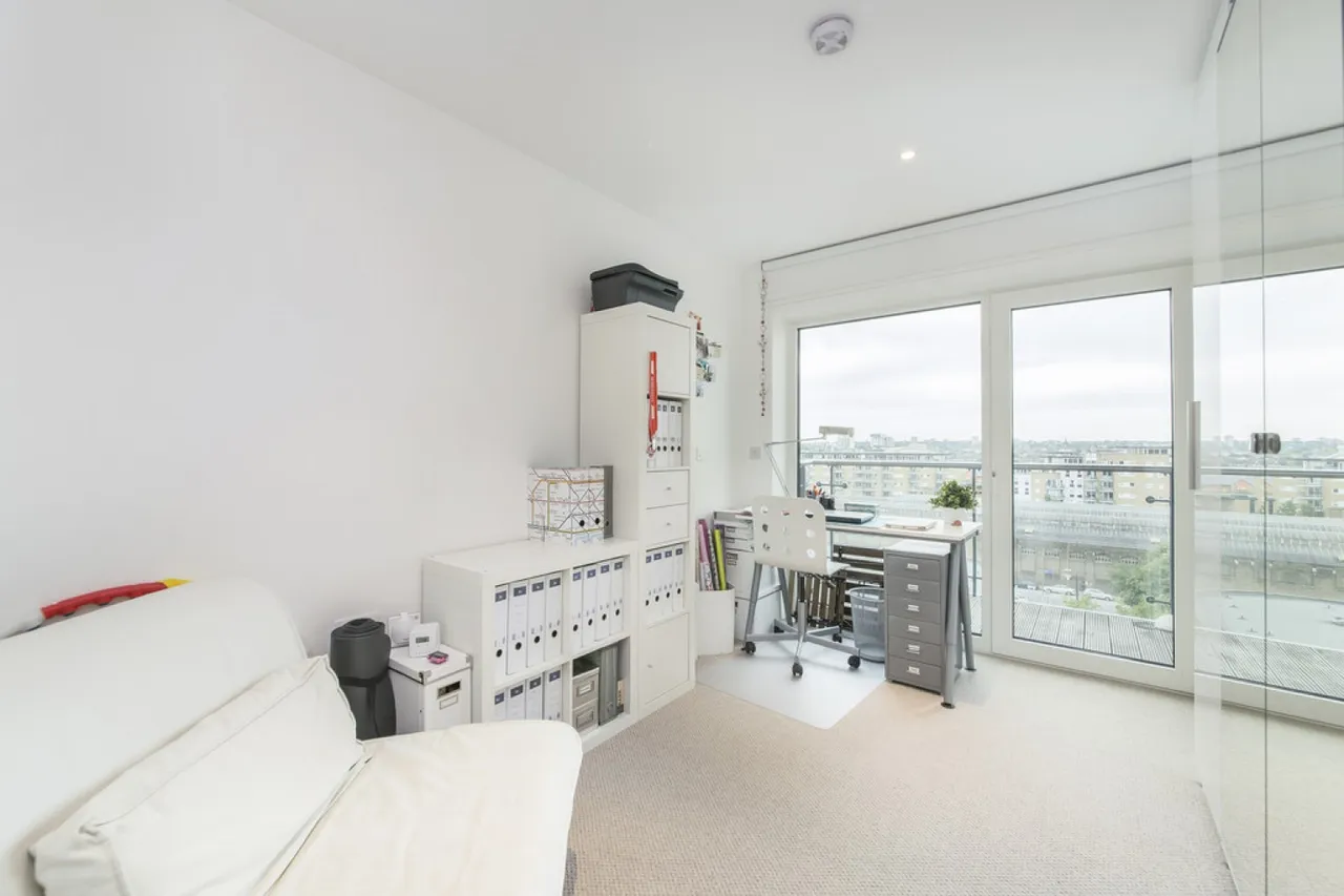 Spinnaker House, Battersea Reach, SW18, photo 10