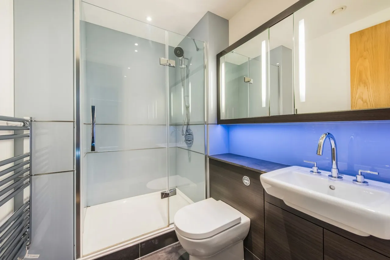 Spinnaker House, Battersea Reach, SW18, photo 9