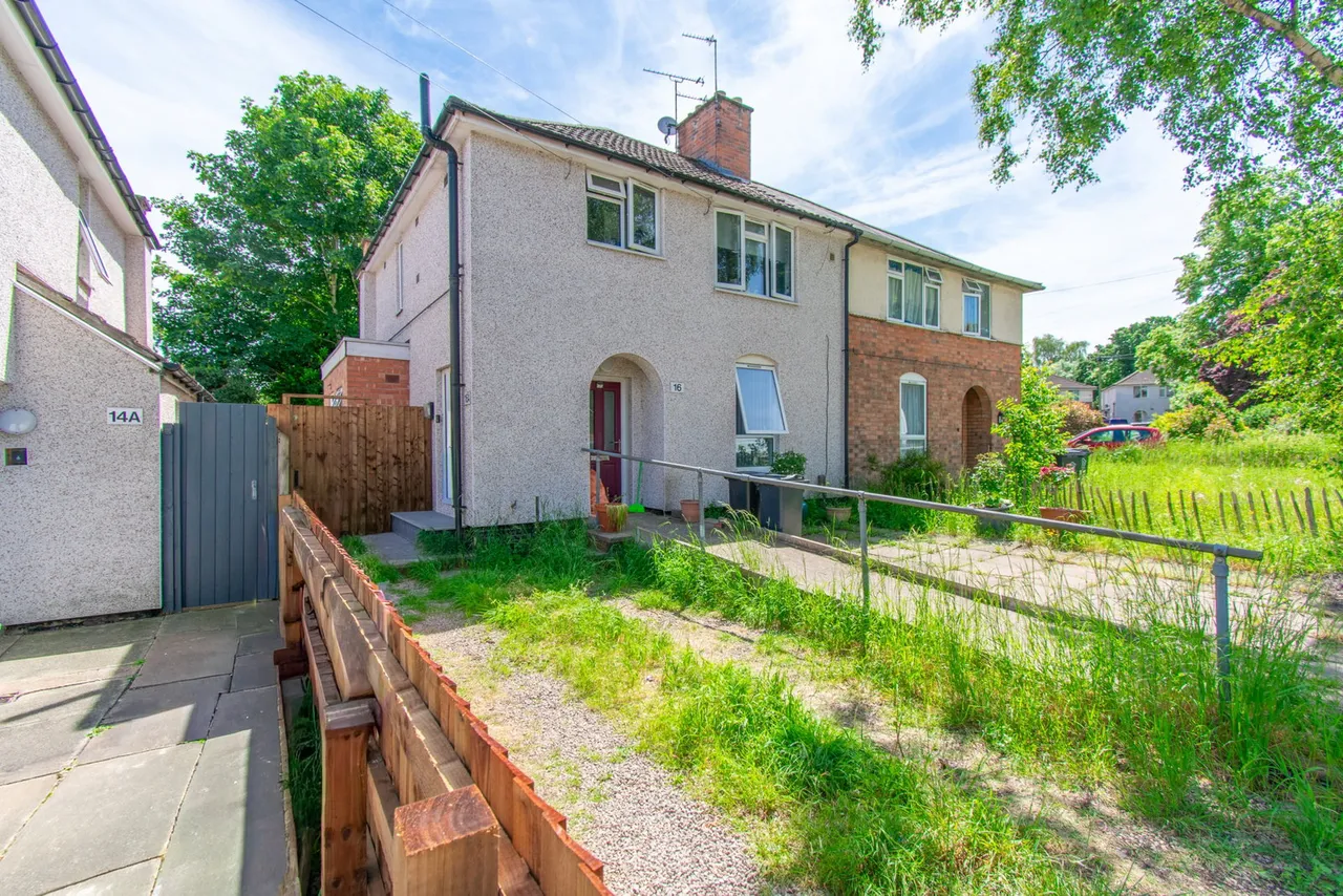 1 bed flat for sale — Gaddesby Avenue, Leicester, LE3 1BN