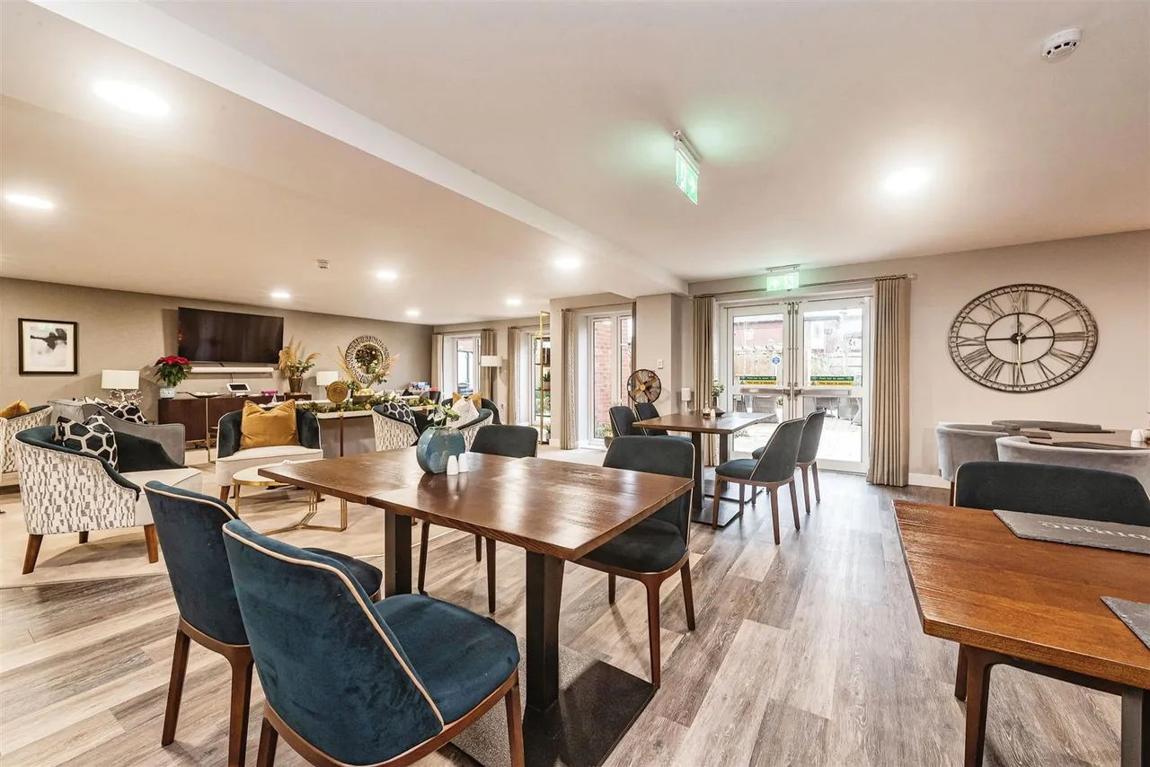 The Moors, Thatcham, RG19, photo 14