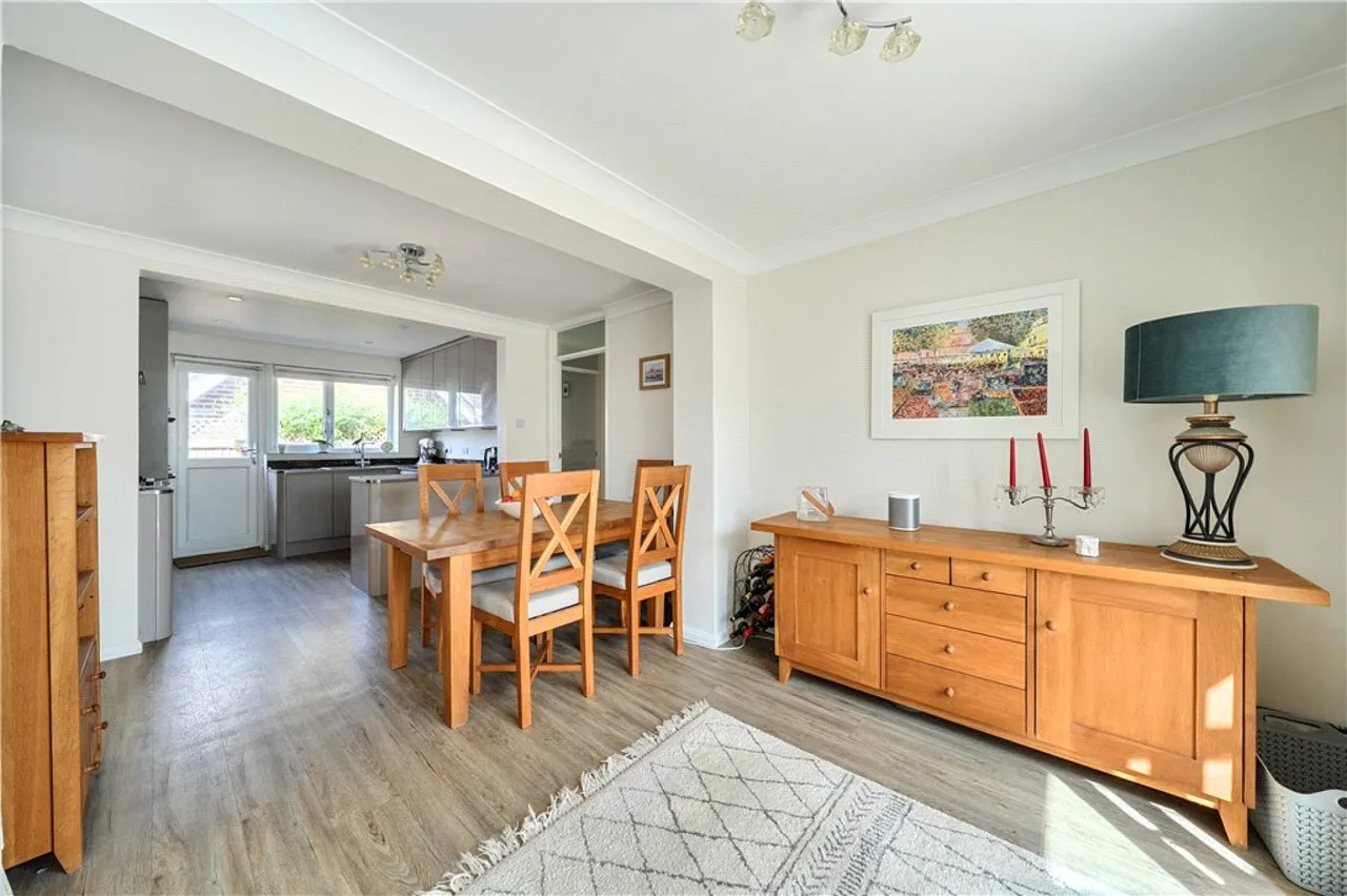 School Road, West Wellow, SO51, photo 4