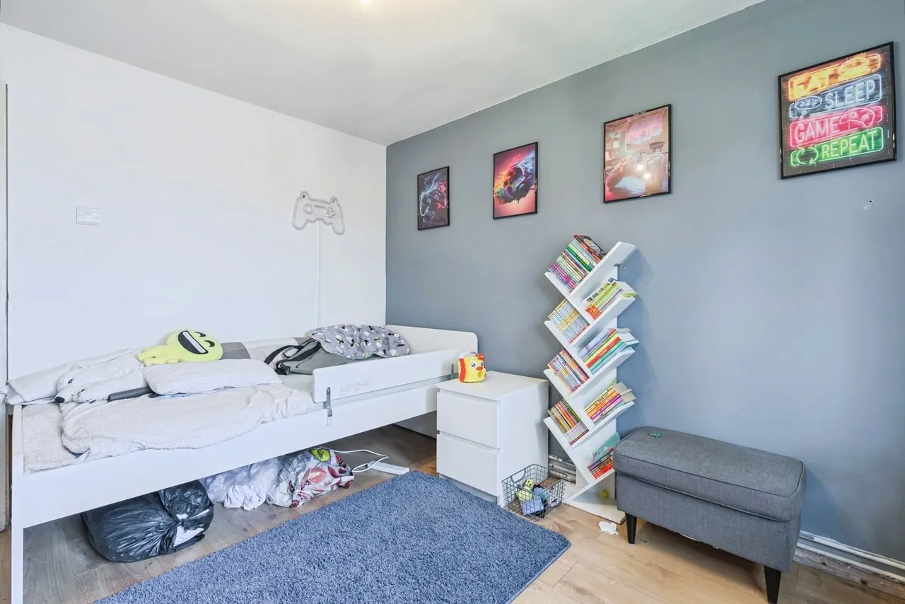 Barne Close, St Budeaux, PL5, photo 12