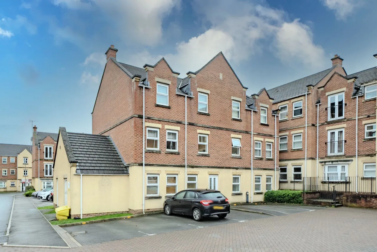 Whitehall Green, Leeds, LS12, photo 2