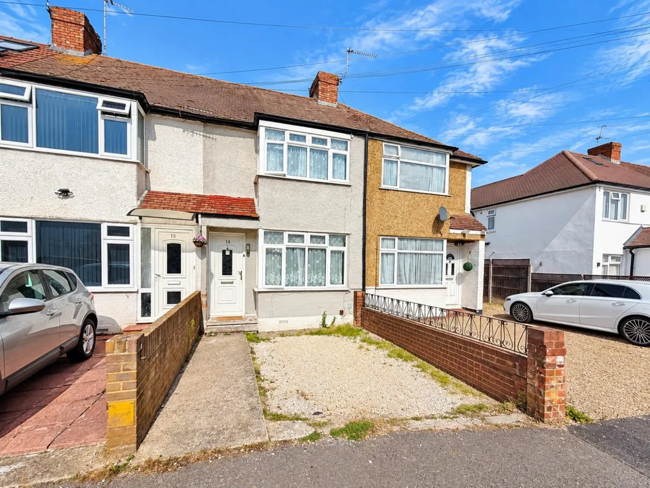 2 bed house for sale, Terraced For SaleOsborne Avenue, Stanwell, TW19
