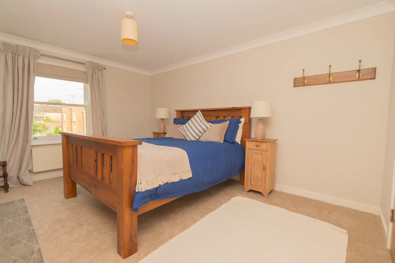 Addington Street, Ramsgate, CT11, photo 9