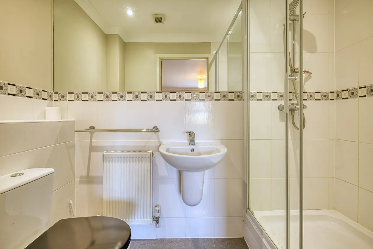 Addington Street, Ramsgate, CT11, photo 11