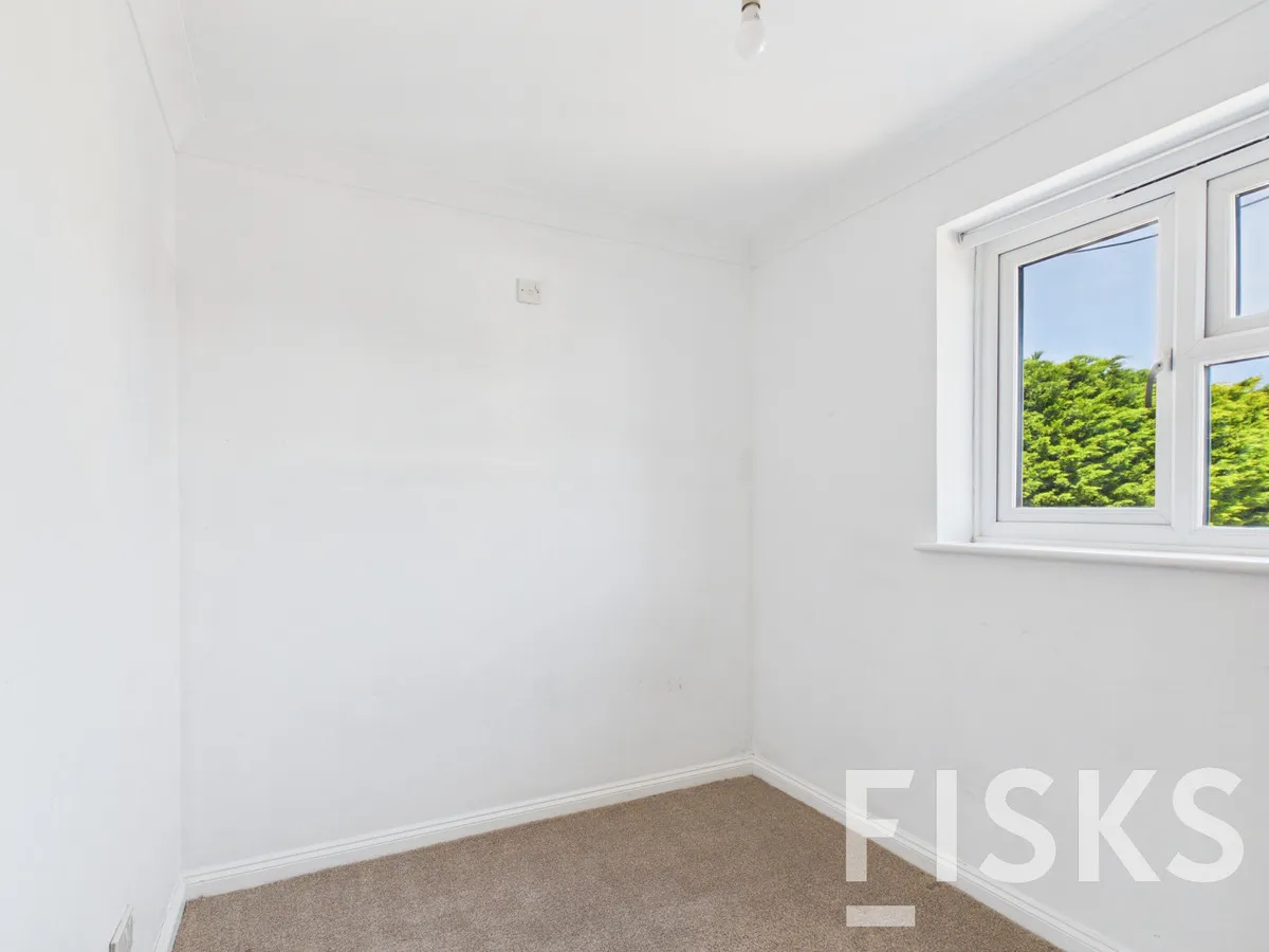 Downs Grove, Basildon, SS16, photo 5