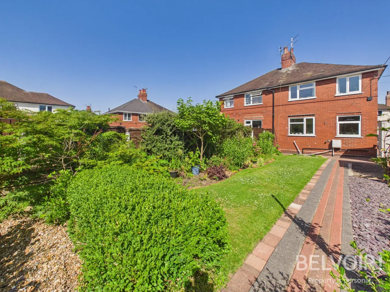 Hollinshead Avenue, Newcastle Under Lyme, ST5, photo 3