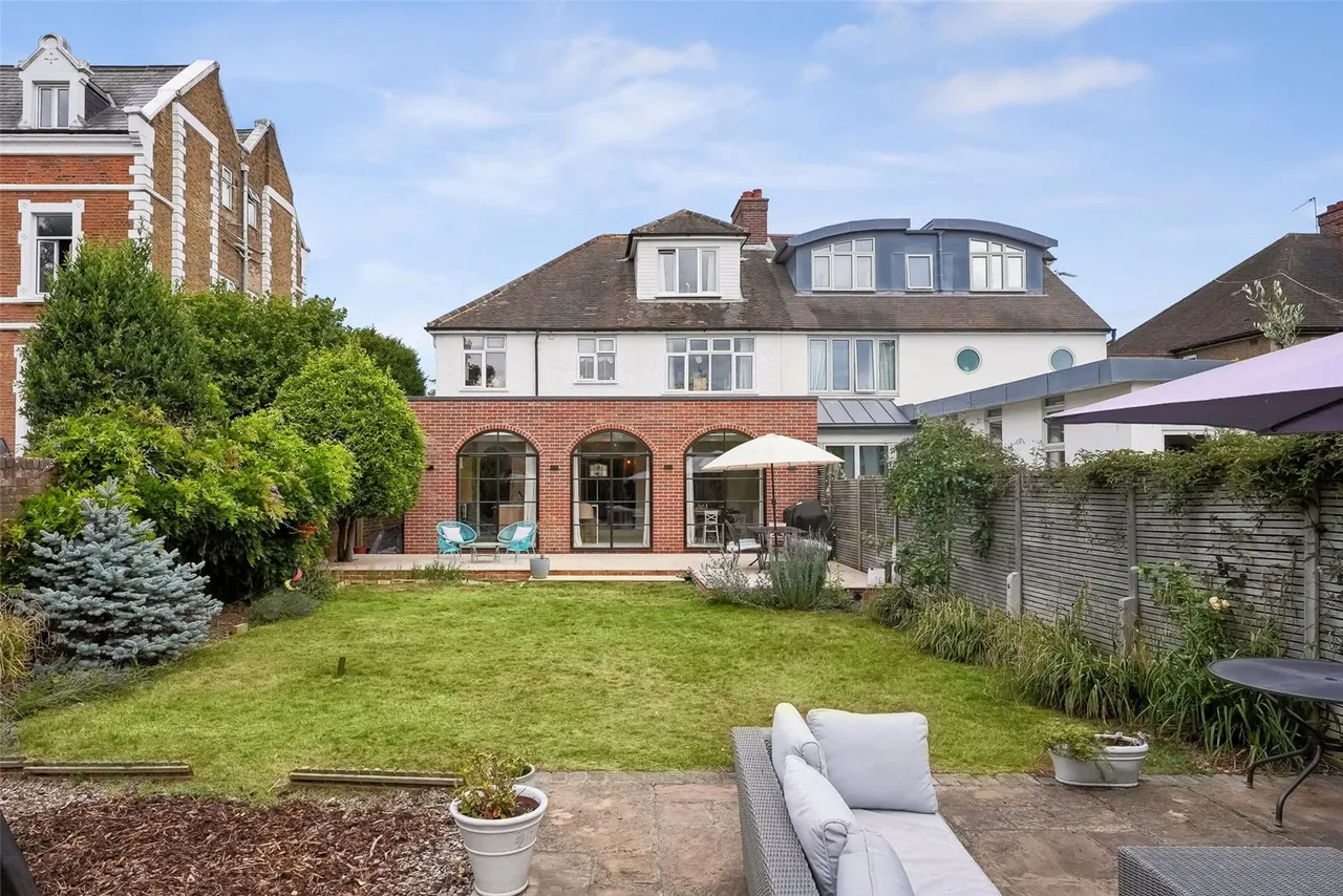 Vicarage Road, Twickenham, TW2 5TS, photo 17