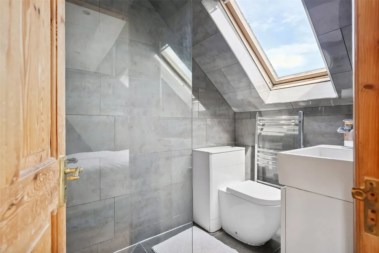 Vicarage Road, Twickenham, TW2 5TS, photo 15