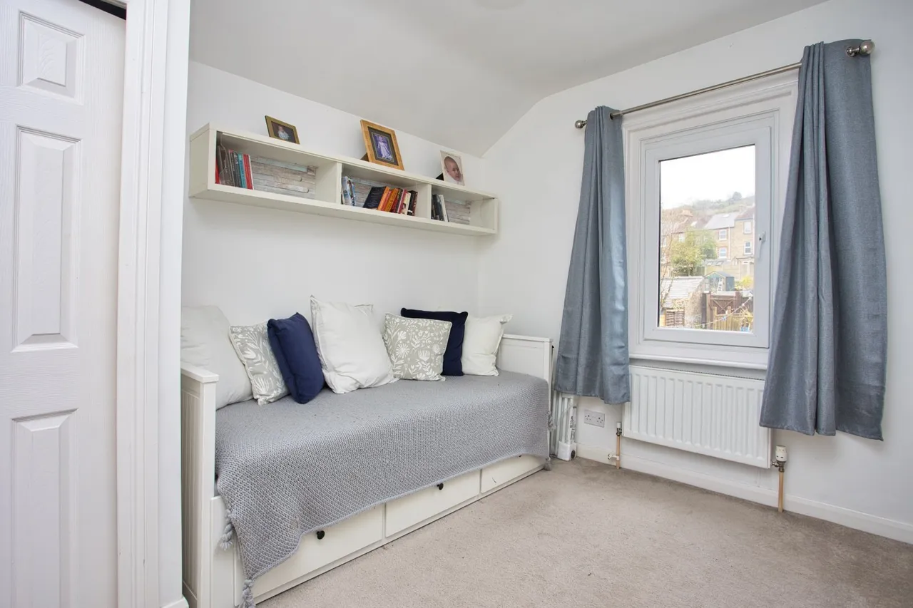 Folkestone Road, Dover, CT17, photo 16