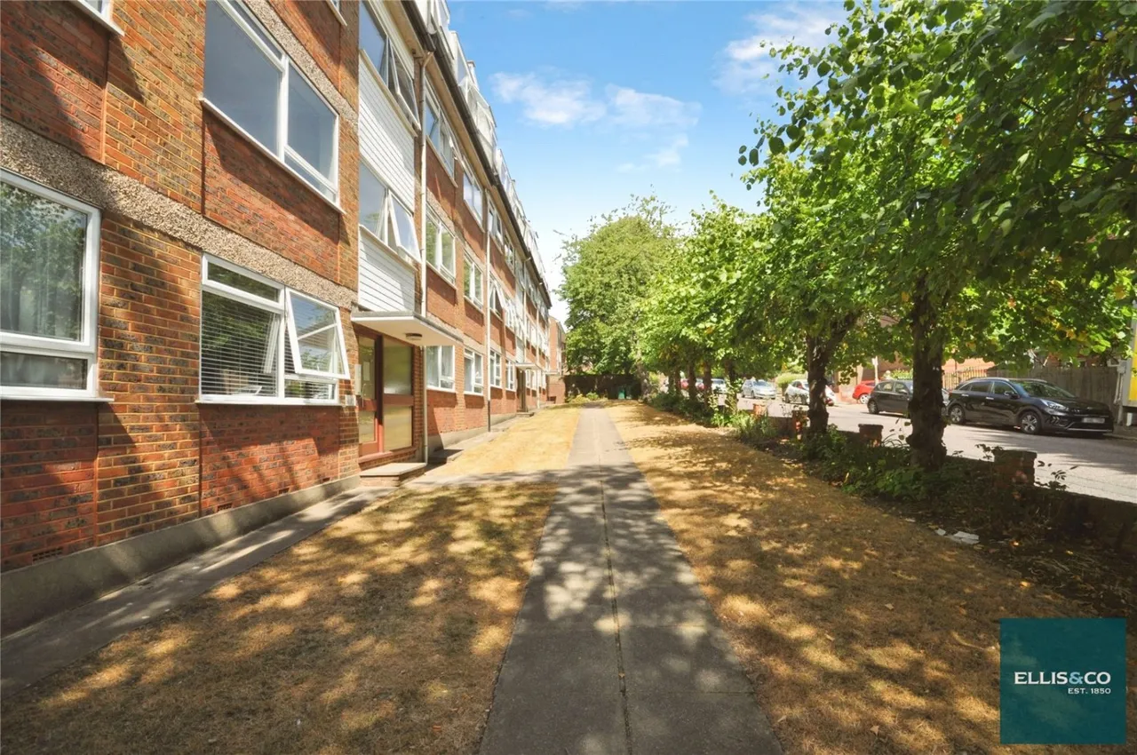 Manor Road, Barnet, EN5, photo 11