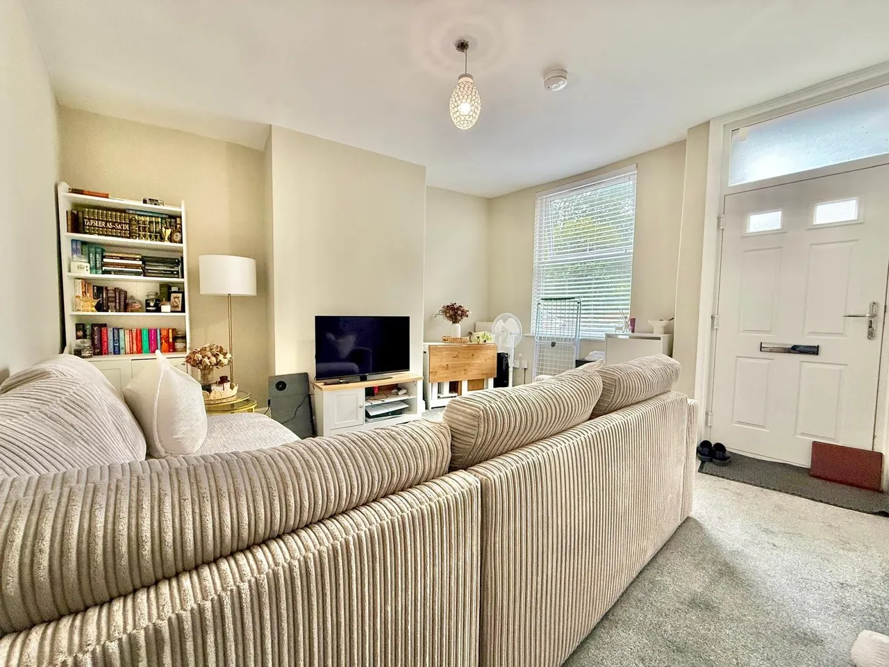 Woodville Avenue, Horsforth, LS18, photo 3