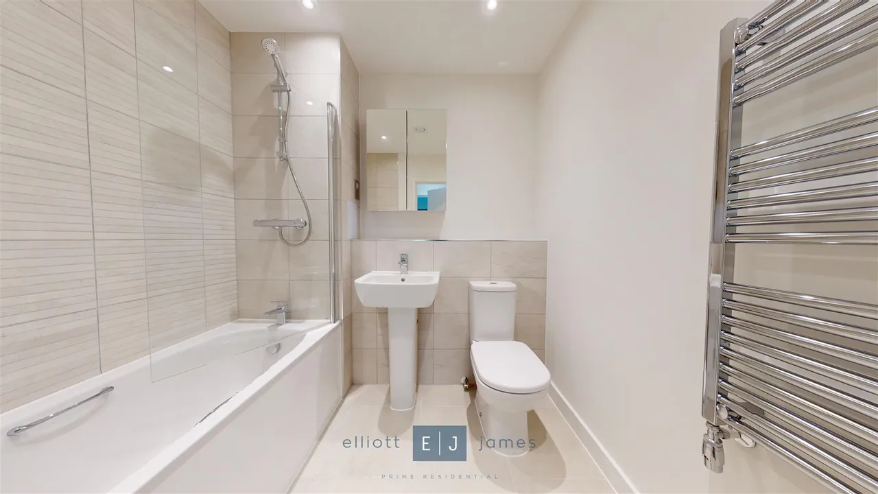 Luctons Close, Epping Gate, photo 6