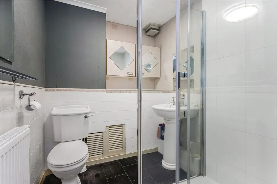 Tamarisk Road, South Ockendon, Essex, RM15, photo 7
