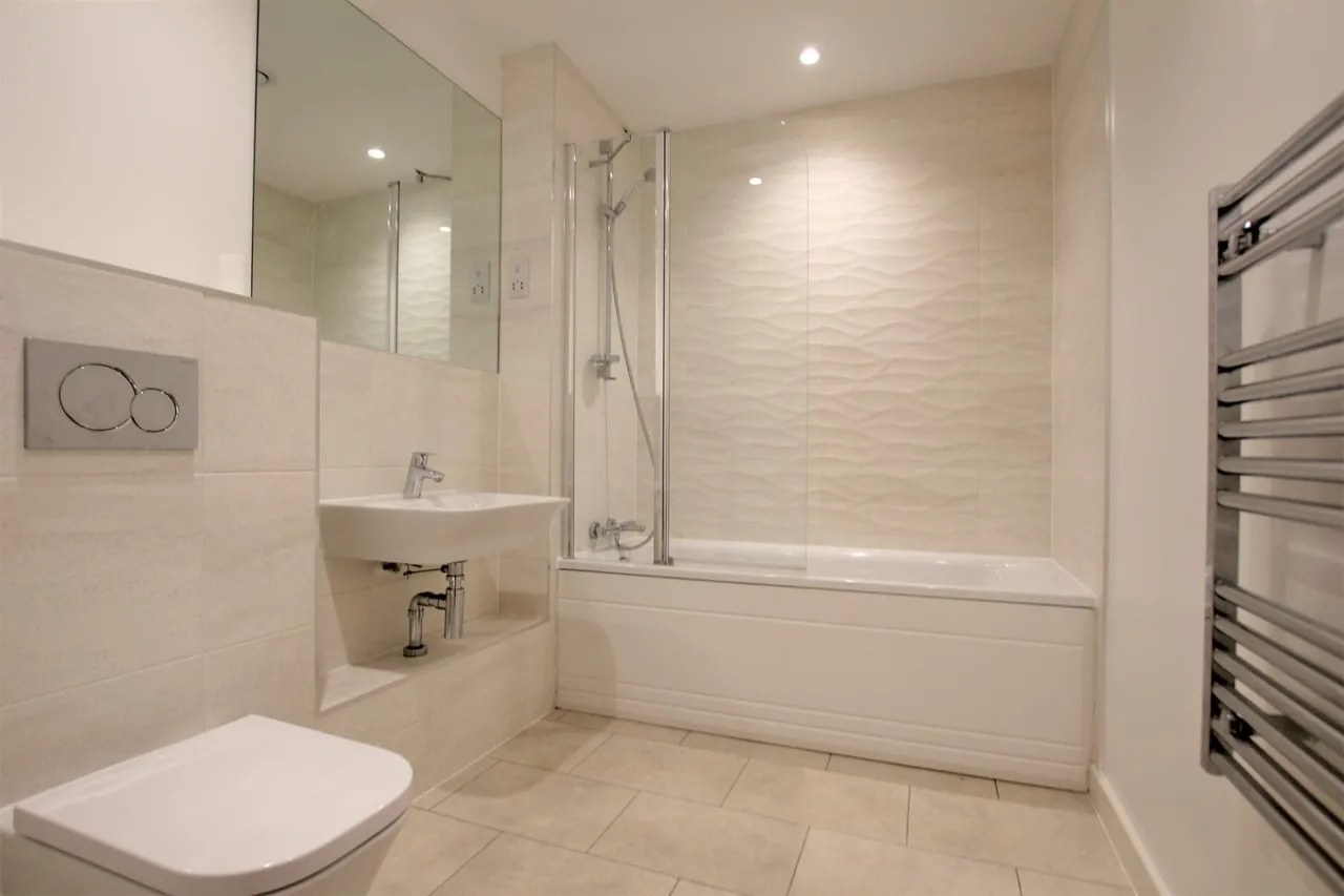 Pascal Mews, Milton Keynes, MK10, photo 8