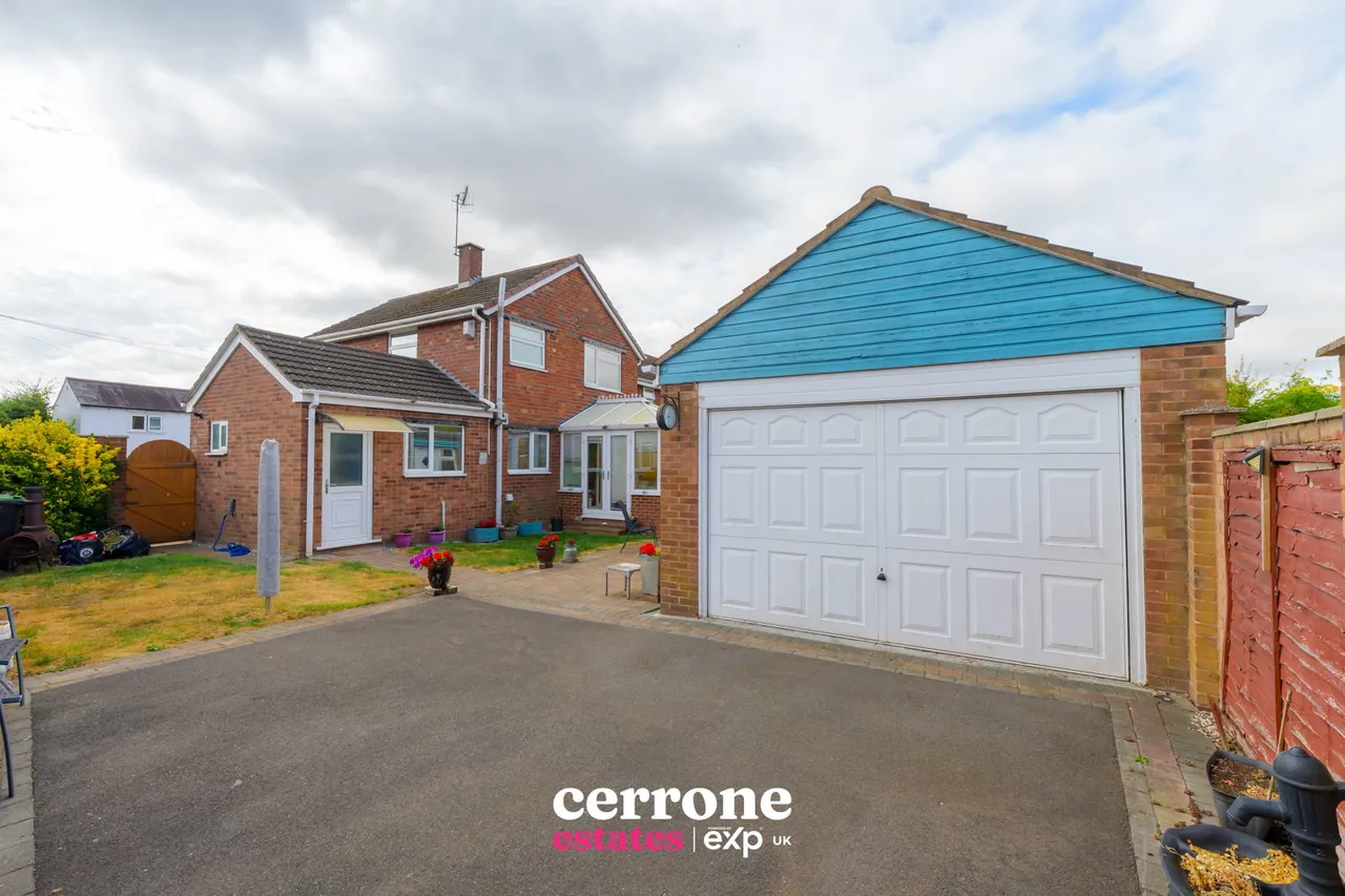 Broad Street, Bromsgrove, B61, photo 17