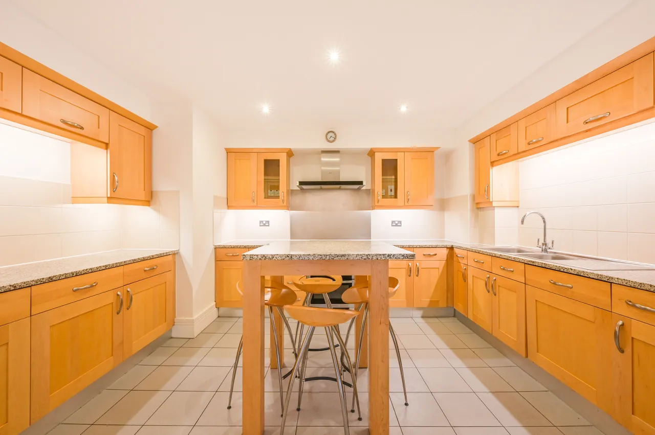 20 Great Jubilee Wharf, 78 Wapping Wall, London, photo 10