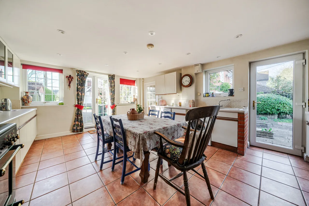 Long Lane, Newbury, RG14, photo 9