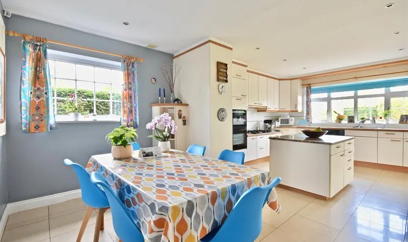 River Lane, Fetcham, KT22, photo 7