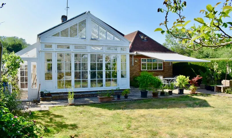 River Lane, Fetcham, KT22, photo 5