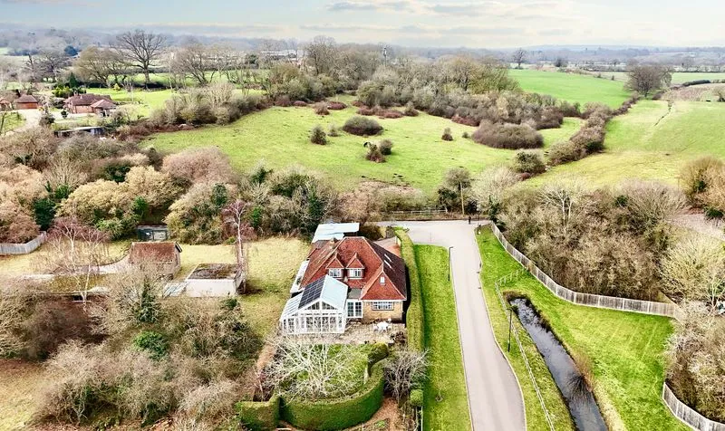 River Lane, Fetcham, KT22, photo 21