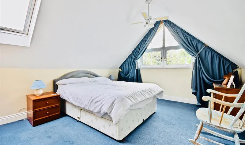 River Lane, Fetcham, KT22, photo 11