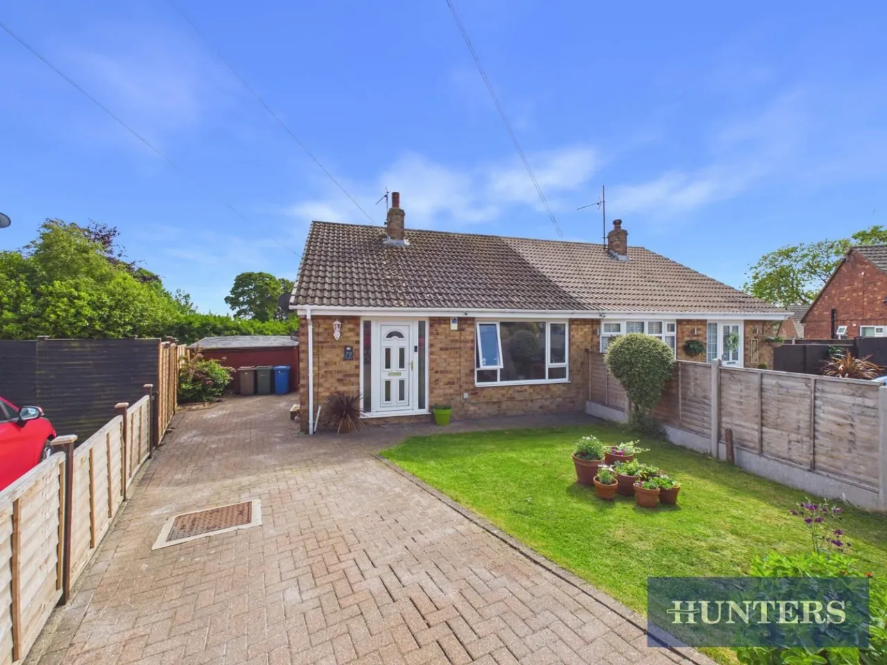 3 bed house for sale — Scarborough Crescent, Bridlington