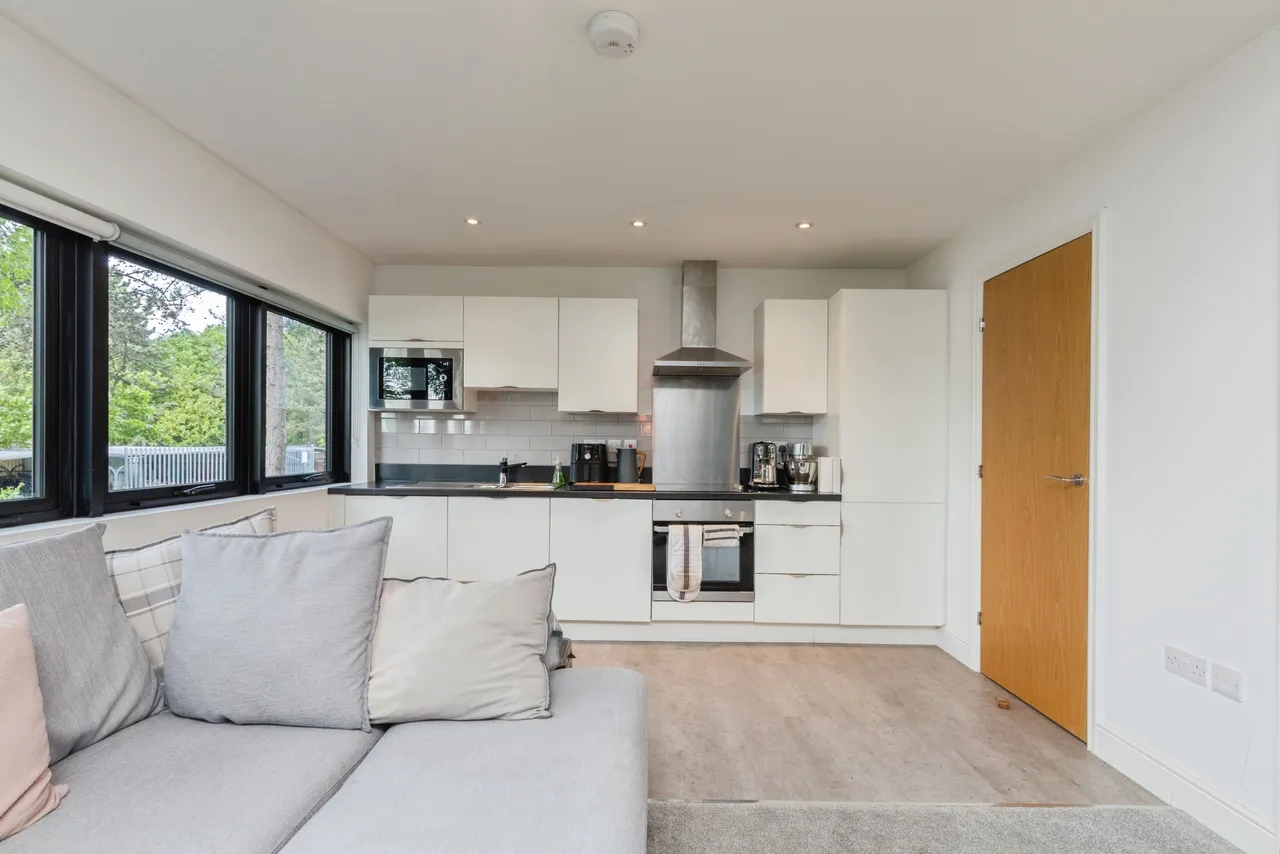 Whitchurch Lane, Bristol, BS14, photo 5
