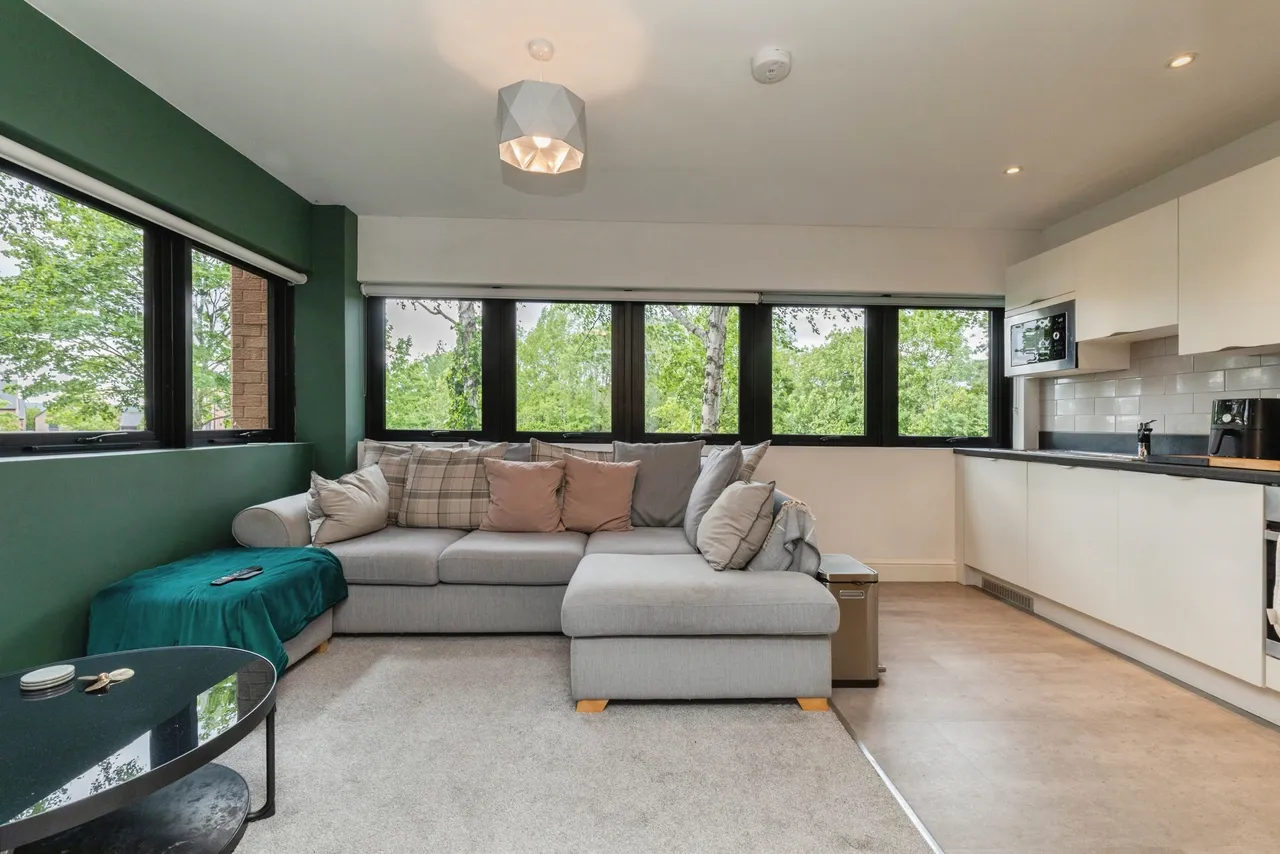 Whitchurch Lane, Bristol, BS14, photo 2