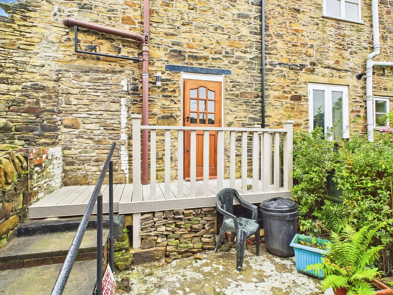 Back School Lane, Upholland, WN8, photo 20