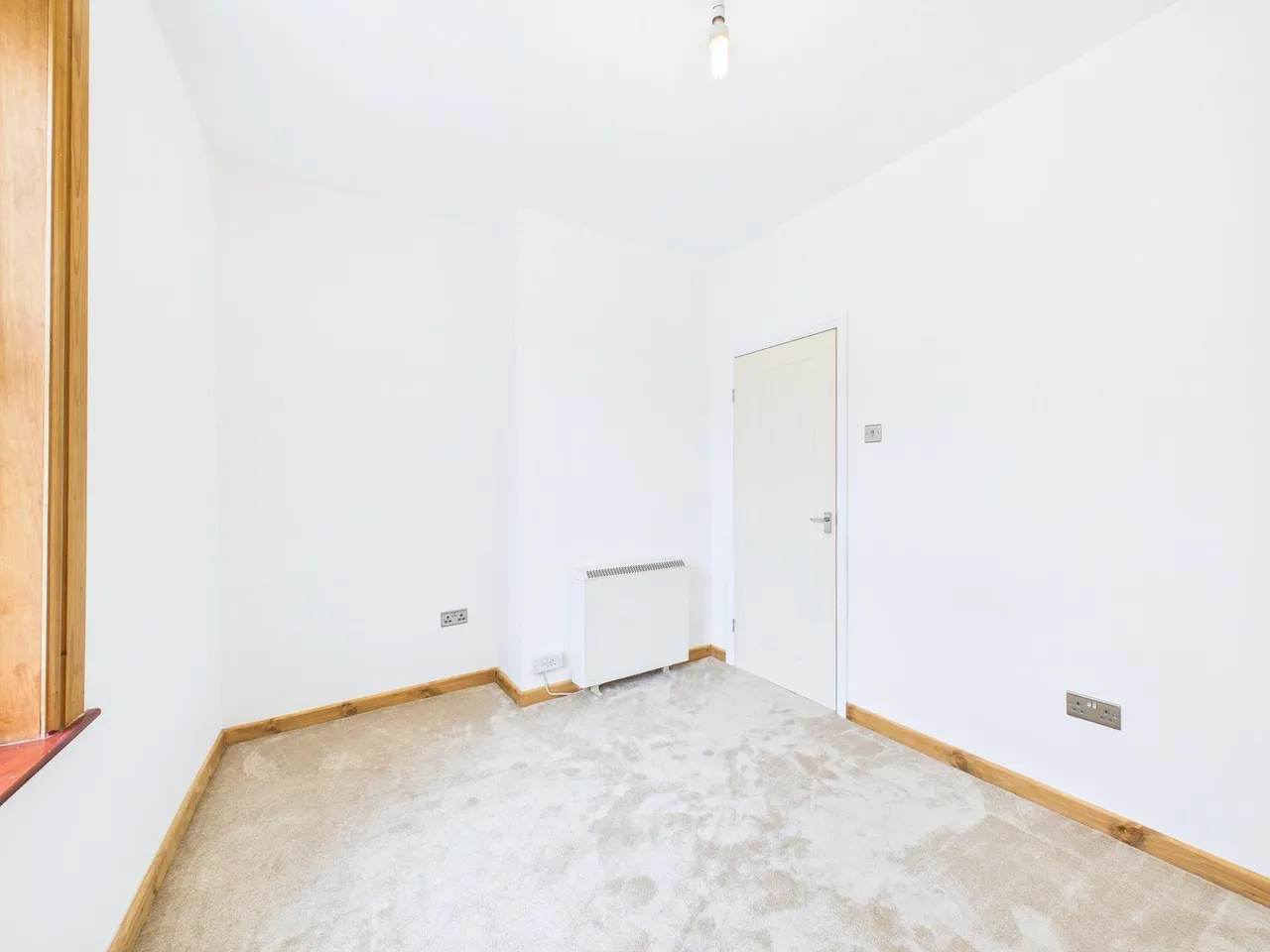 Back School Lane, Upholland, WN8, photo 11