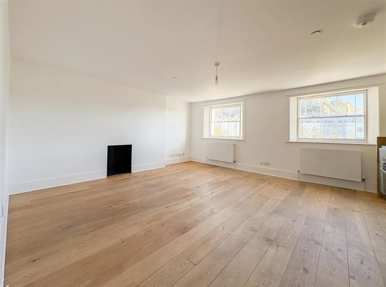 Wellington Square, Hastings, East Sussex, TN34 1PN, photo 7