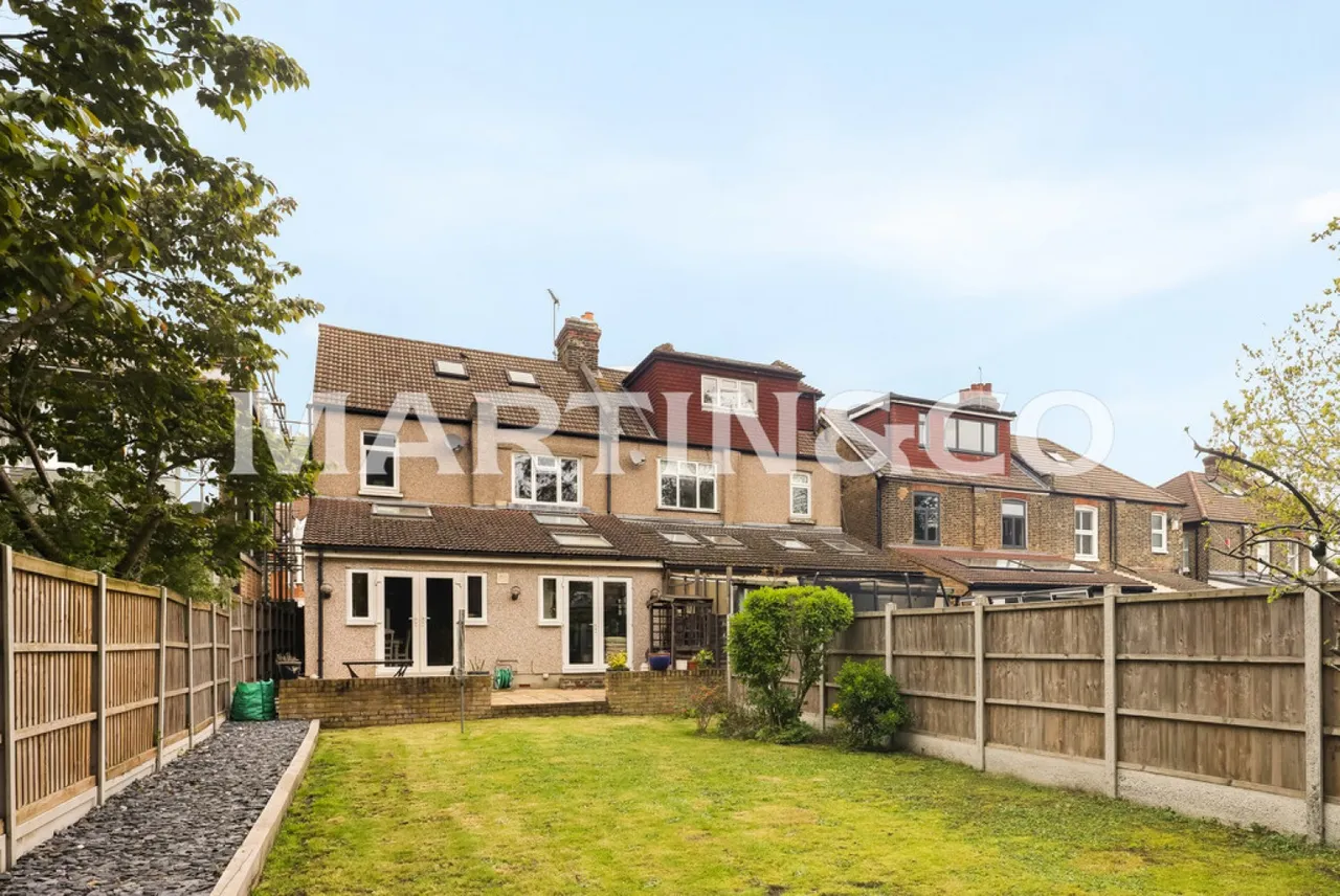 Woodlands Avenue, Wanstead, photo 12