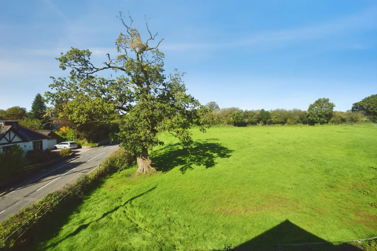 Maesybont, Llanelli, SA14, photo 4