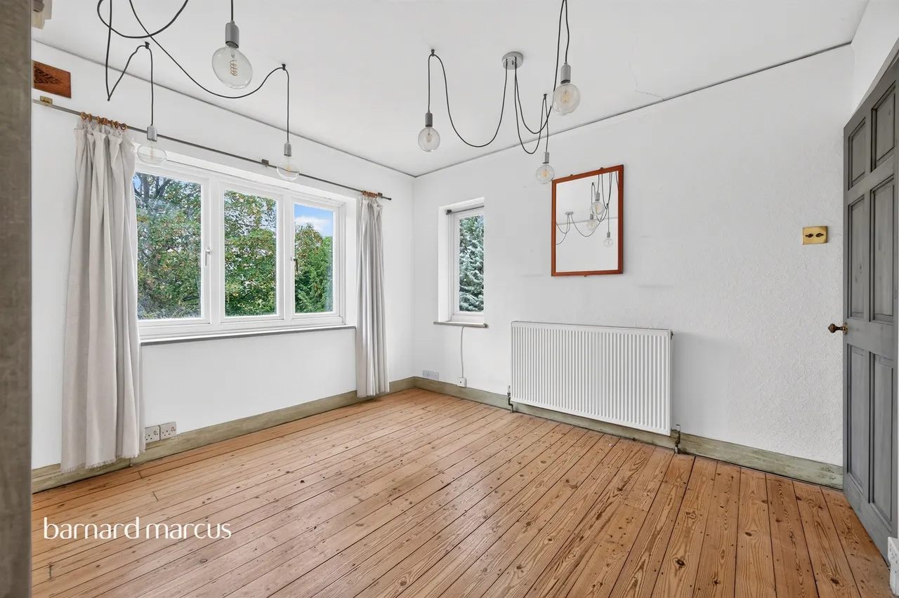 Royal Avenue, Worcester Park, KT4, photo 7