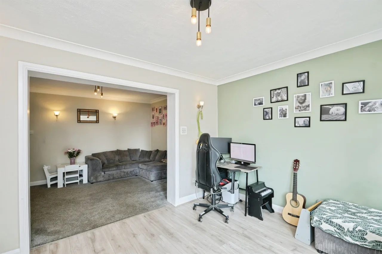 Lingfield Avenue, Birmingham, photo 6