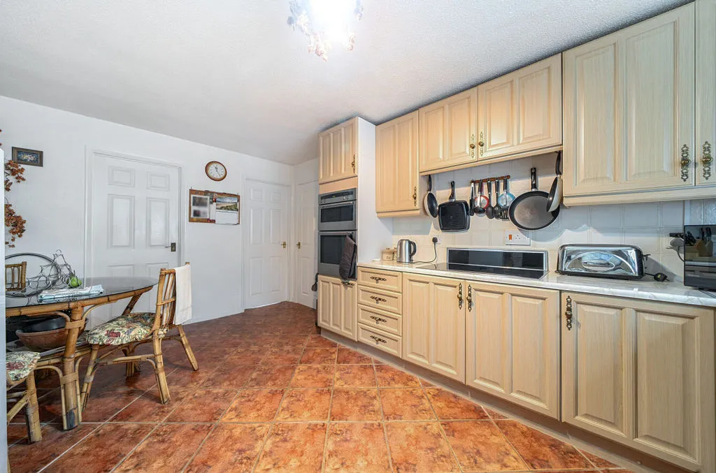 Box Ridge Avenue, Purley CR8 3AS, photo 7