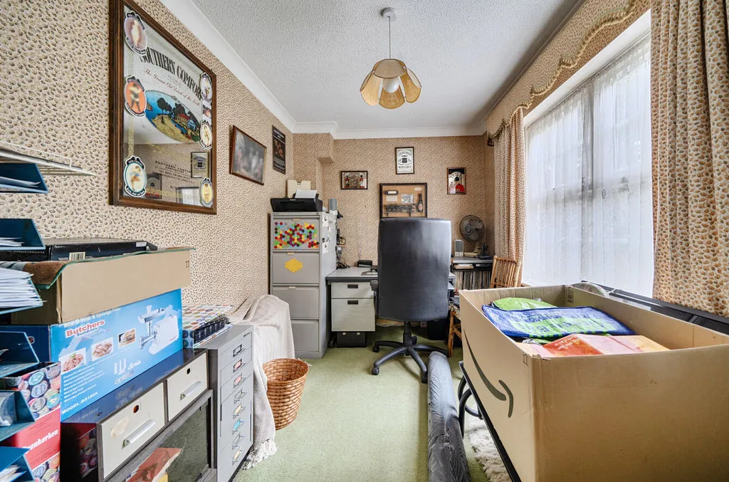 Box Ridge Avenue, Purley CR8 3AS, photo 16