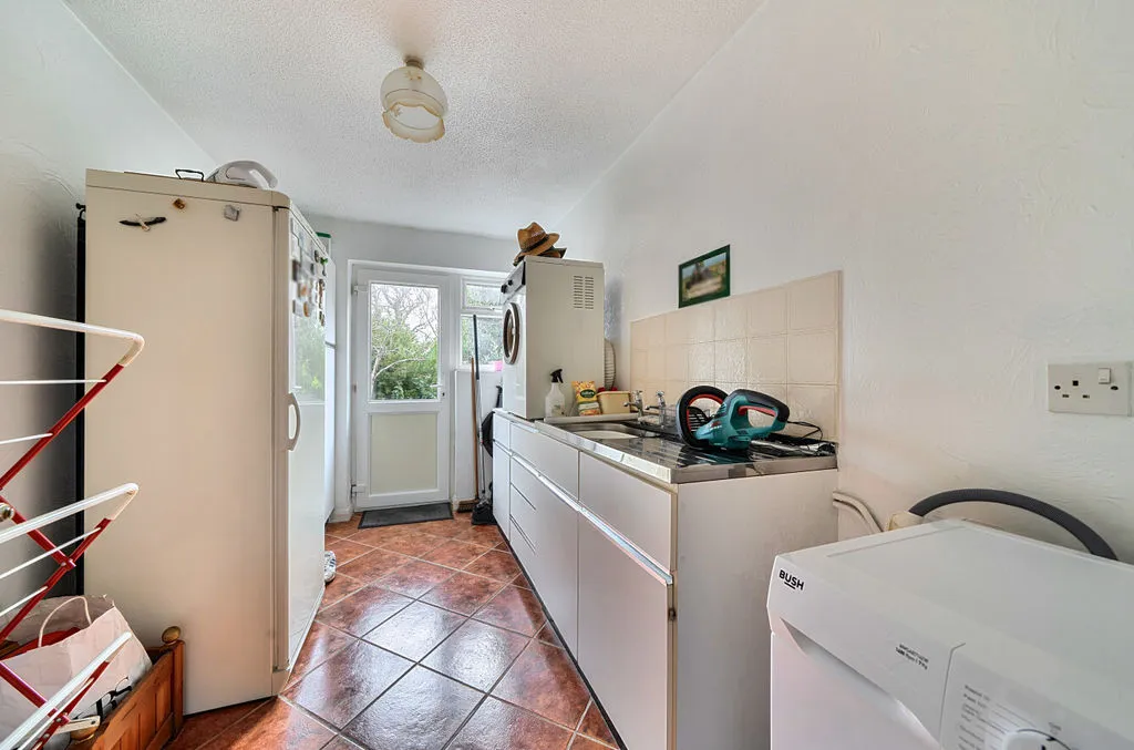 Box Ridge Avenue, Purley CR8 3AS, photo 8