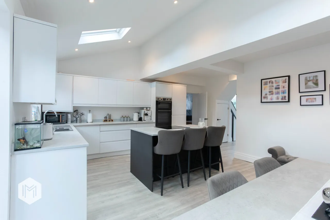 Longfield Road, Bolton, BL3 3SN, photo 3