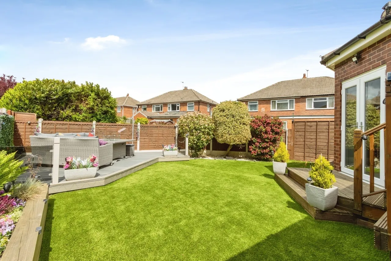 Melbourne Road, Wakefield, West Yorkshire, WF1, photo 32